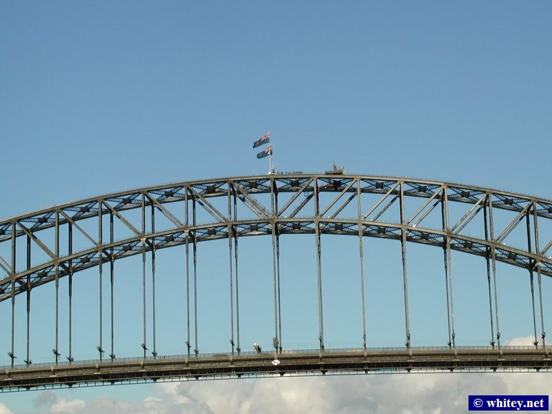 Walkers on top of Ponte da Baía de Sydney, Sydney, Austrália.