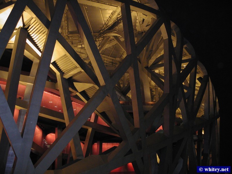 Птичье Гнездо exterior steel structure, Пекин, Китай.  鸟巢 正面 夜景.